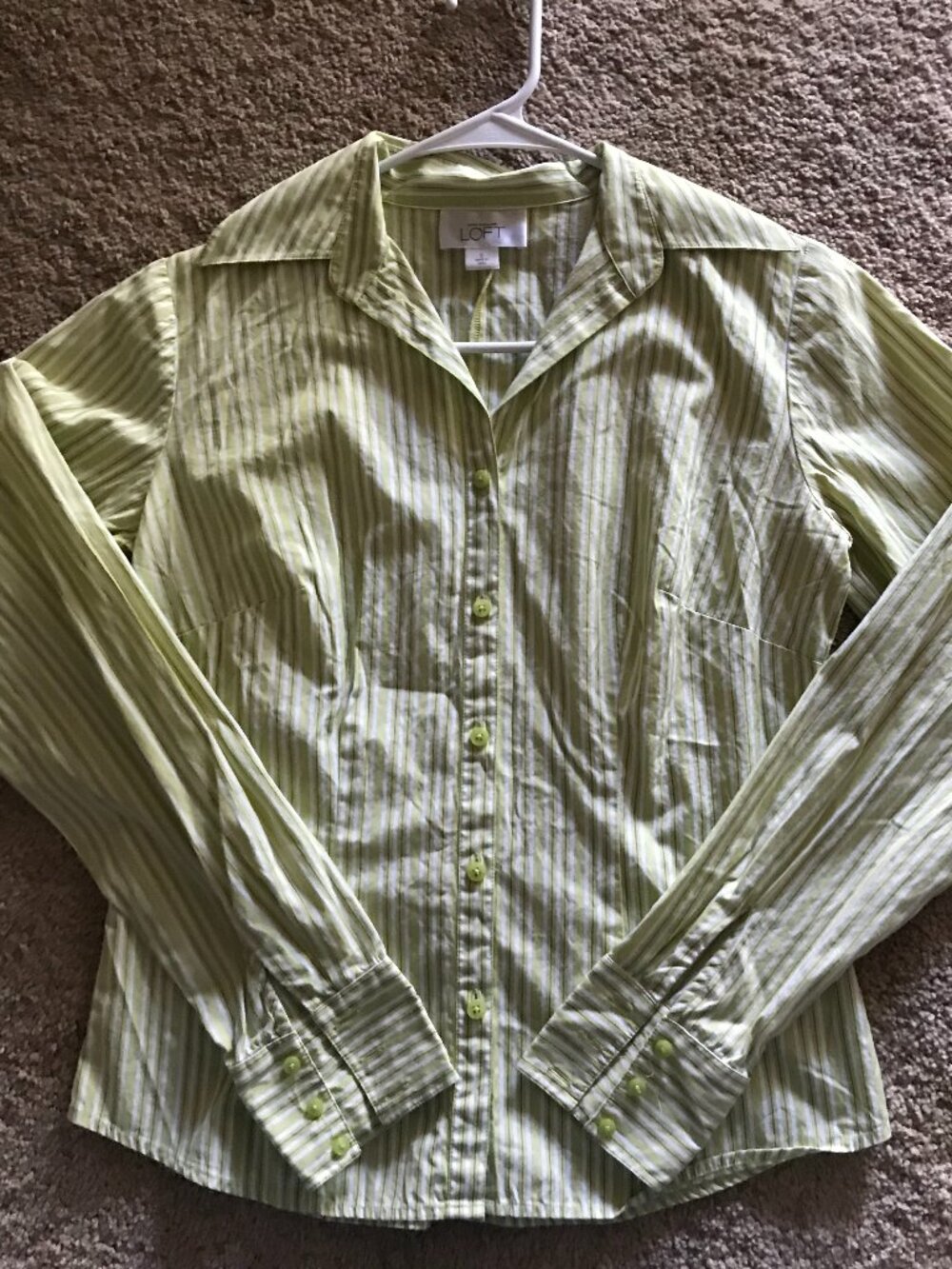 Ann Taylor loft womens button down size 0